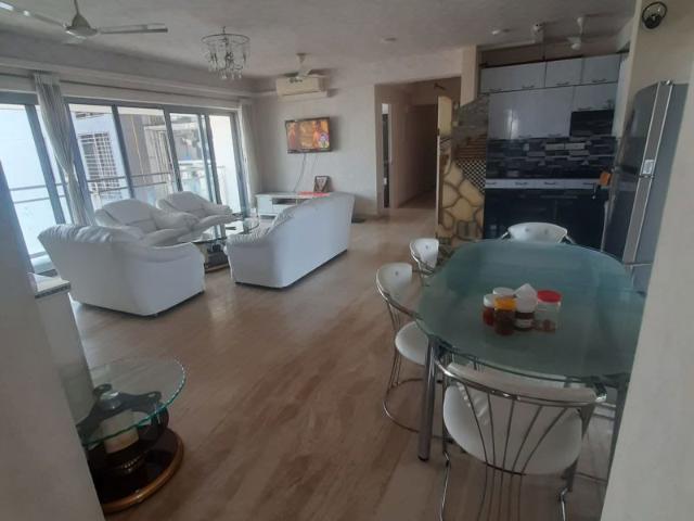 Flat for rent in Goregaon West, Mumbai