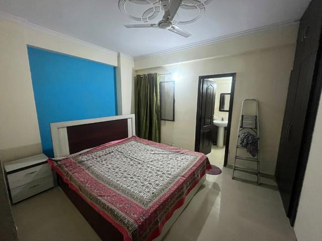 Flat for rent in Noida, Gautam Buddha Nagar
