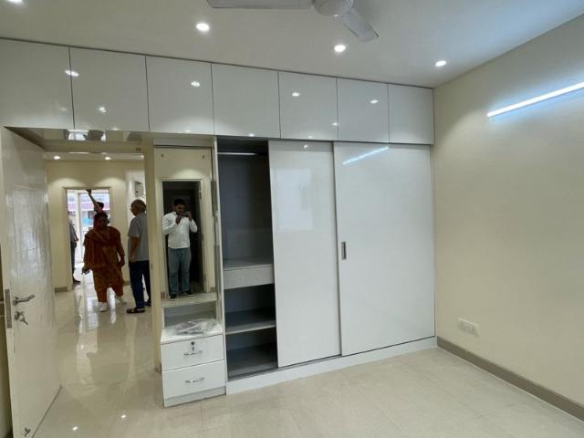 Flat for rent in Emerald Estate, Gurugram