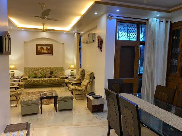 Flat for rent in Dwarka, Delhi