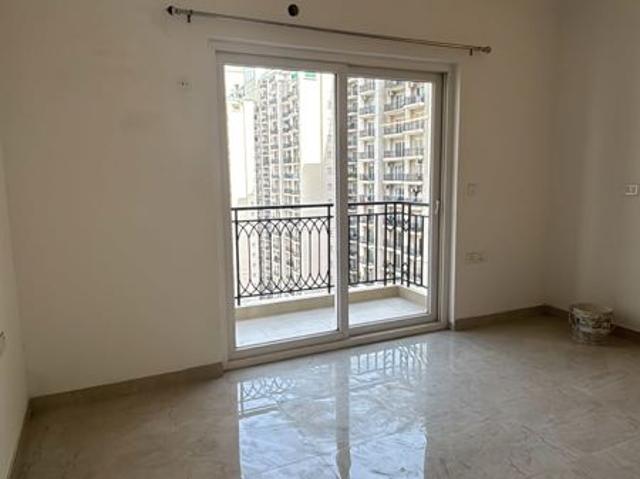 Flat for rent in Pious Orchads, Noida