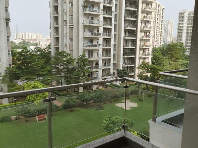 Flat for rent in Greenburg, Gurugram