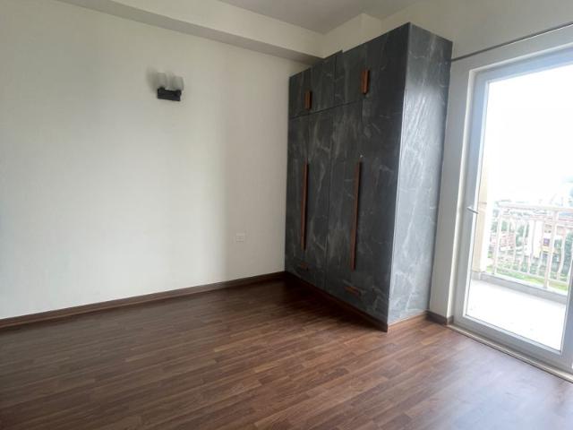 Flat for rent in Sector 74, Gurugram