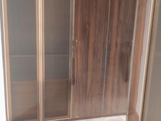 Flat for rent in Sector 43, Noida