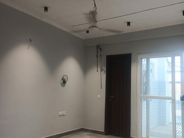 Villa for rent in Sector 99, Noida