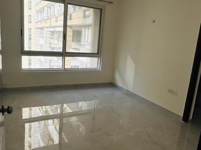Flat for rent in Hazipur, Noida