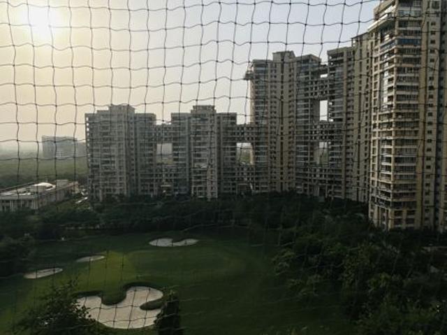 Flat for rent in Hazipur, Noida