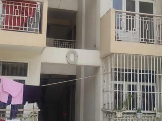 Flat for rent in Greenburg, Gurugram