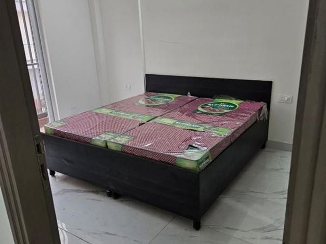 Flat for rent in Manesar, Gurugram