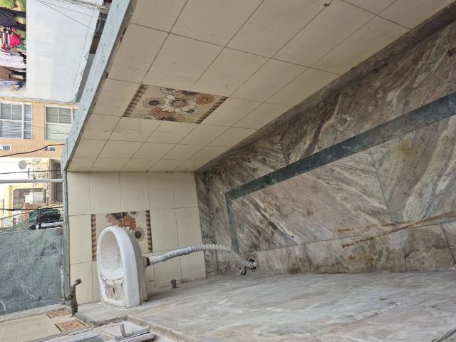 Property for rent in East Delhi, Deri