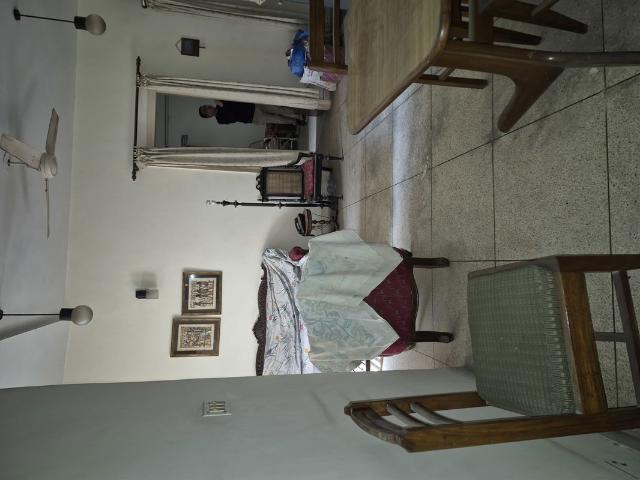 Flat for rent in East Delhi, Deri
