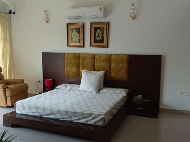 Flat for rent in Uni World, Gurugram