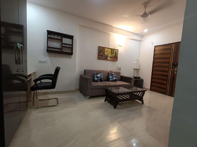 Flat for rent in Sector 65, Gurugram