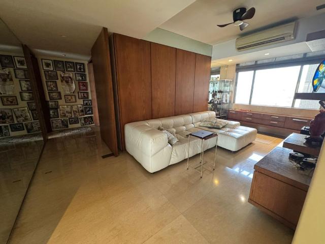 Flat for rent in Prabhadevi, Mumbai City District