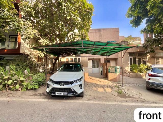 Villa for rent in Nirvana Country, Gurugram
