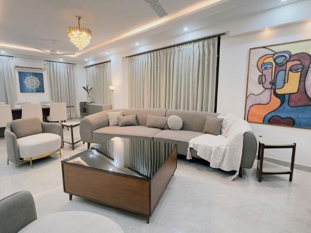 Flat for rent in Moti Bagh, Delhi