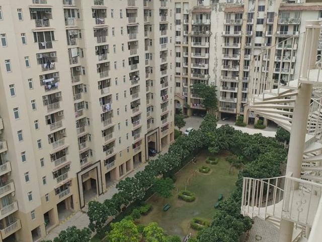 Flat for rent in Palm Hills, Gurugram