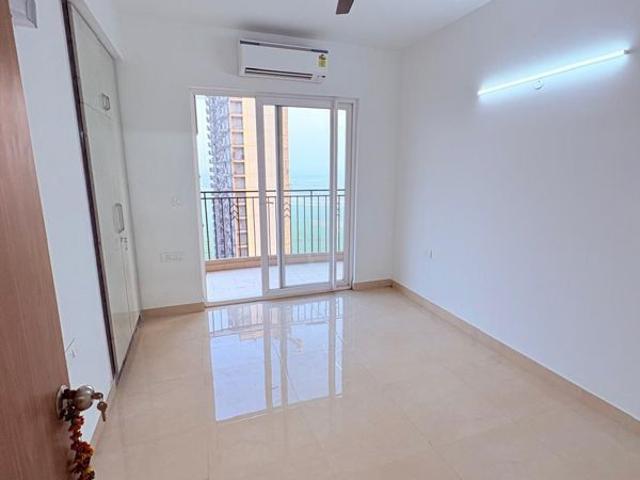 Flat for rent in Pious Orchads, Noida
