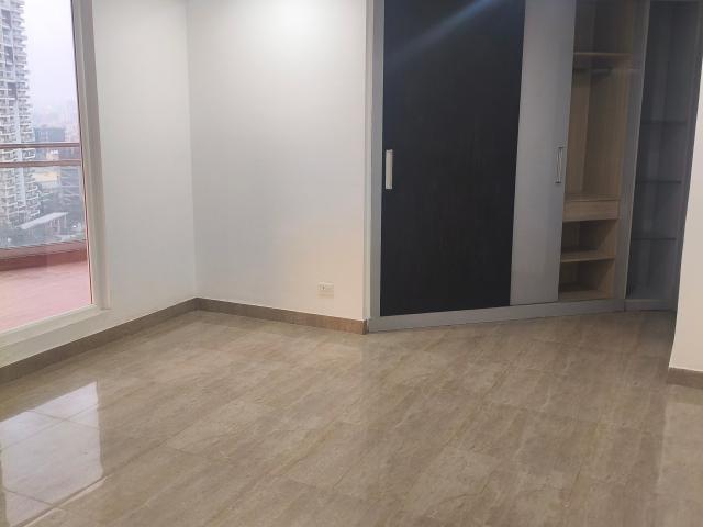Flat for rent in Barola, Noida