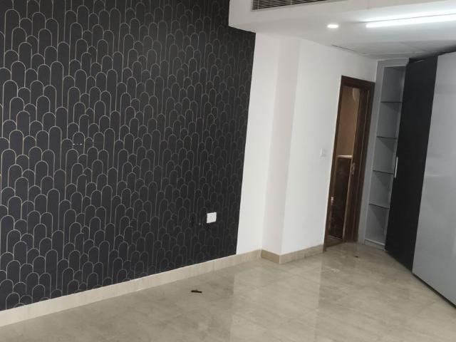 Flat for rent in Barola, Noida