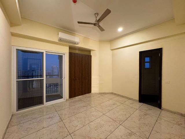 Flat for rent in Noida, Gautam Buddha Nagar