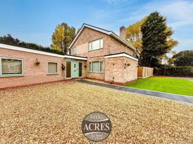 House for rent in Four Oaks, West Midlands