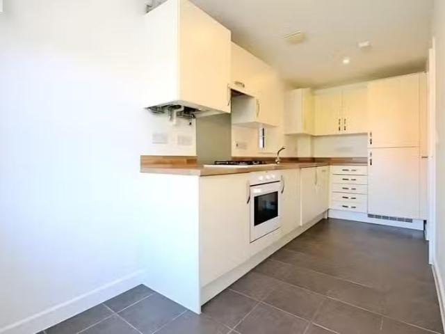 House for rent in Martyrs Field, The Bridge