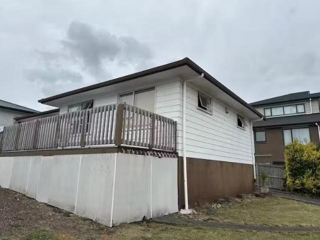 House for rent in Howick, Oroua County