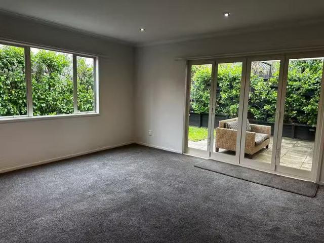 House for rent in Panmure, Oroua County