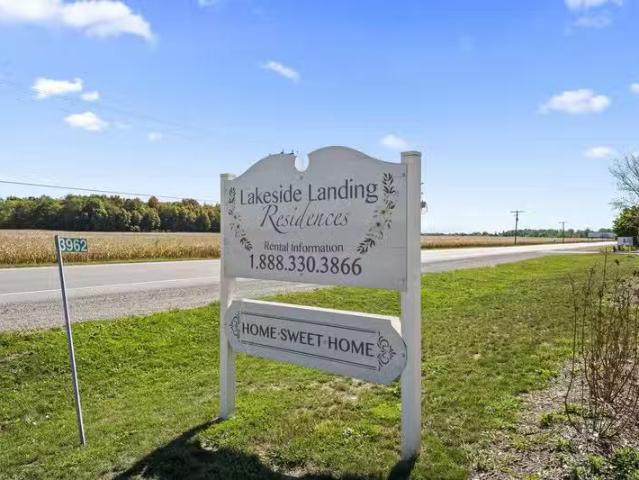 Condo for rent in Plympton–wyoming, Ontario