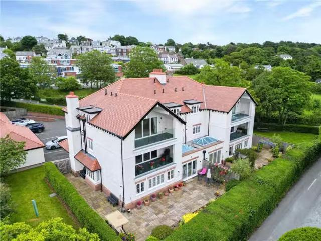 House for rent in Heswall, Wirral