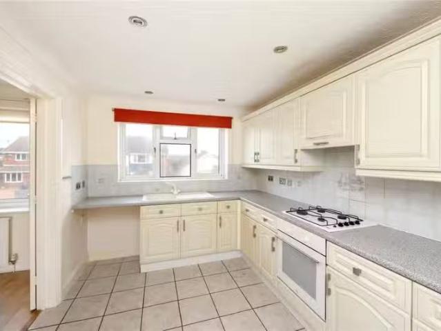 House for rent in Fishersgate, West Sussex