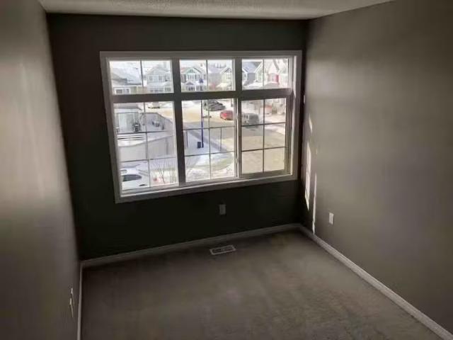 Condo for rent in Wedgewood, Alberta