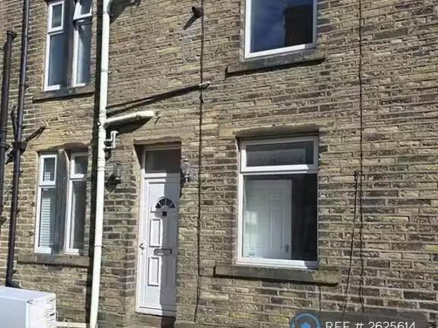 House for rent in Queensbury, West Yorkshire