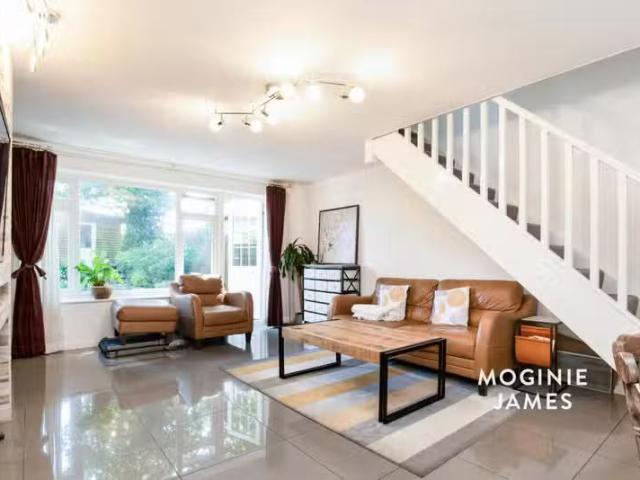 House for rent in Rhydypenau, Falcon Lodge