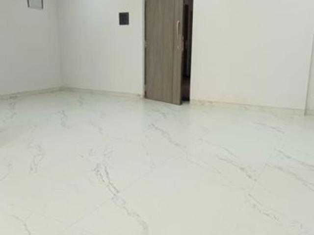 Flat for rent in Khar, Mumbai