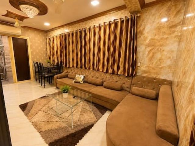Flat for rent in Adarsh Nagar, Mumbai