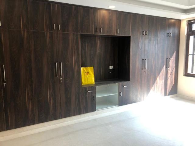 Flat for rent in Khirki, Delhi