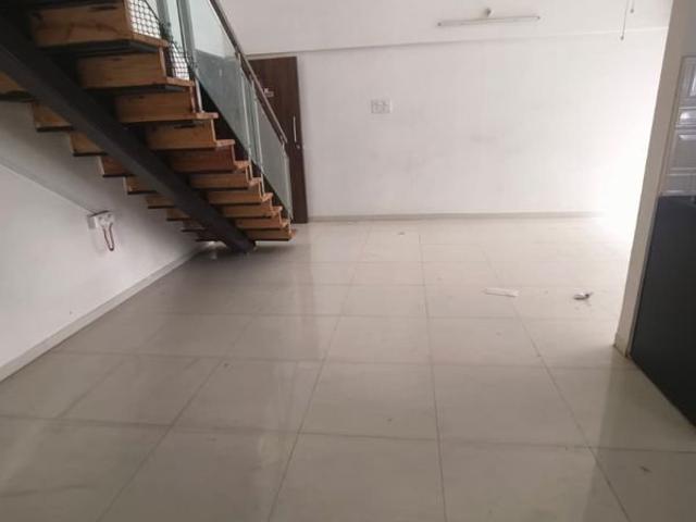 Flat for rent in Mantra Montana, Pune
