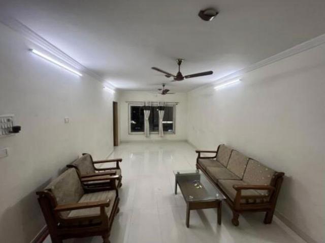 Flat for rent in Kapurbawadi, Thane