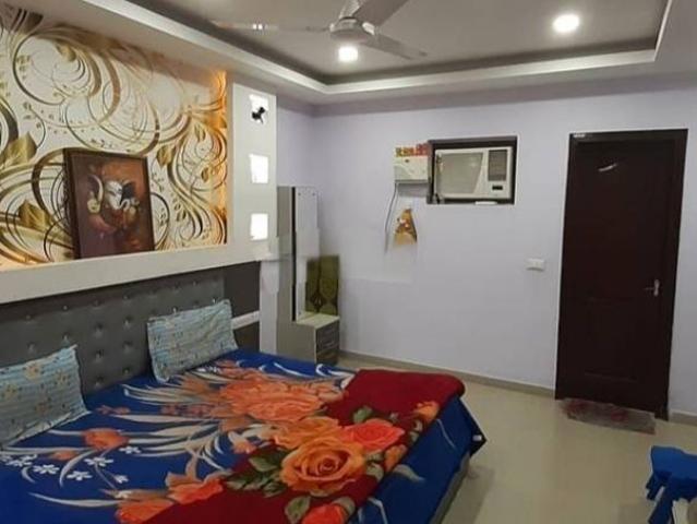 Flat for rent in Aminabad, Lucknow