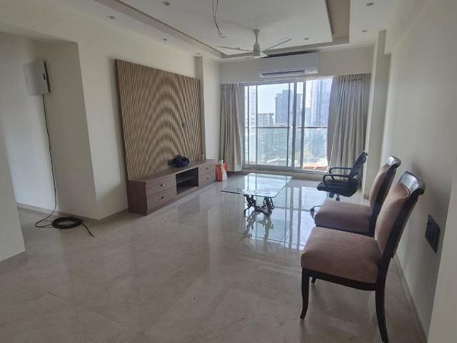 Flat for rent in Khar, Mumbai