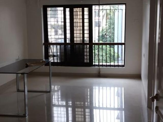 Flat for rent in Khar, Mumbai