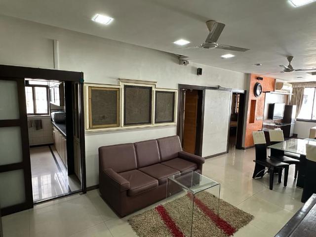 Flat for rent in Lower Parel, Mumbai City District