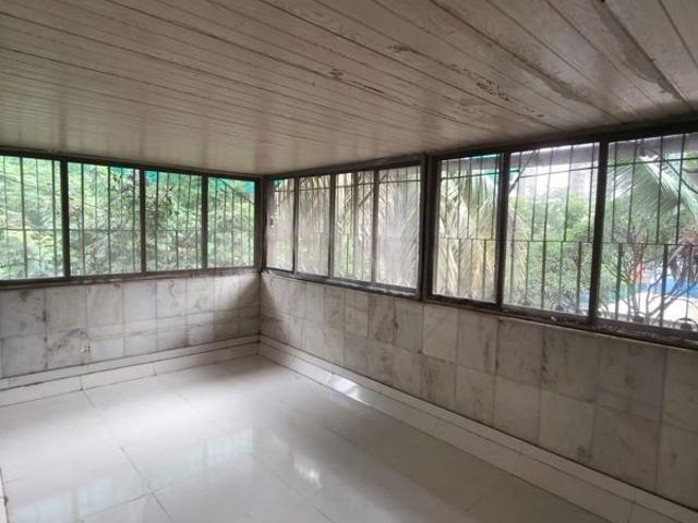 Flat for rent in Khar, Mumbai