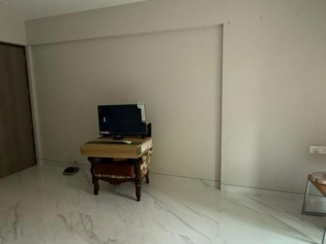 Flat for rent in Khar, Mumbai