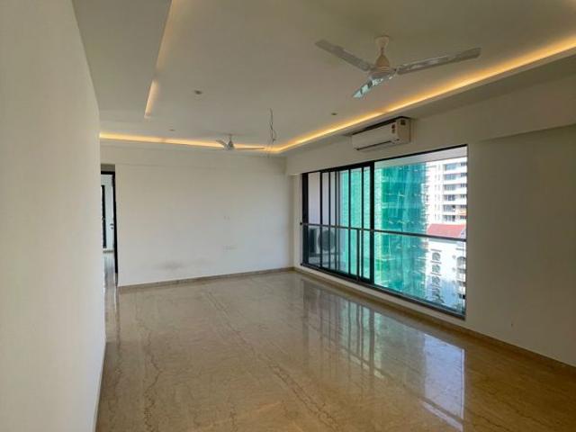 Flat for rent in Khar, Mumbai