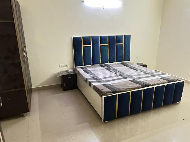 Flat for rent in Safdarjung Enclave, Delhi
