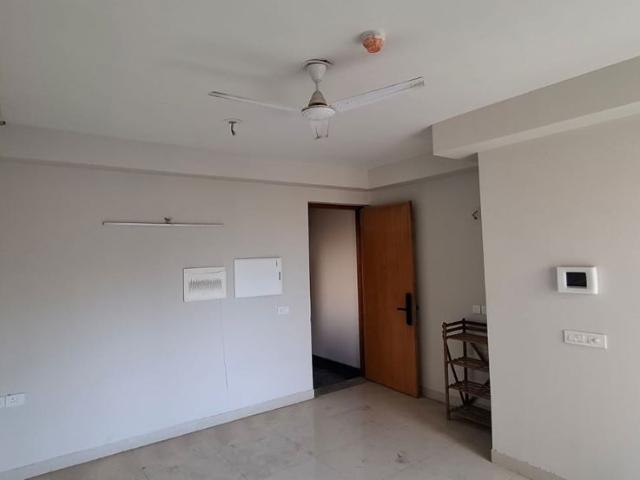 Flat for rent in Gari Samastpur, Noida