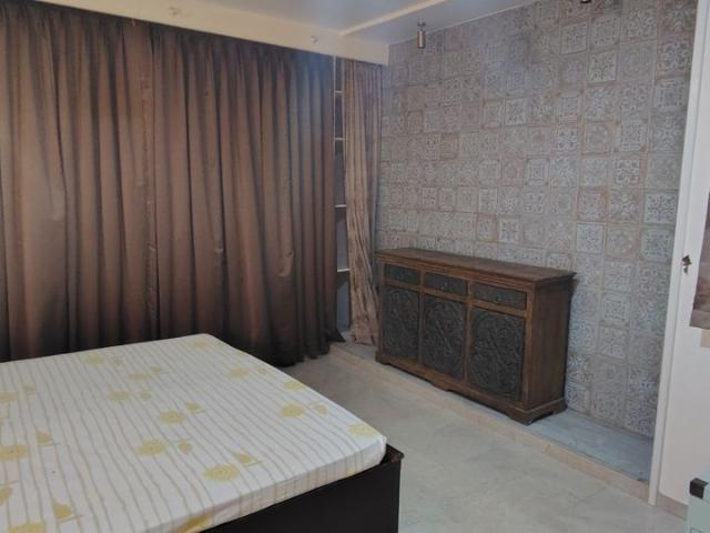 Flat for rent in Rodas Enclave, Thane
